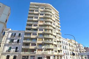 Prestigioso via cavallotti angolo v.le virgilio