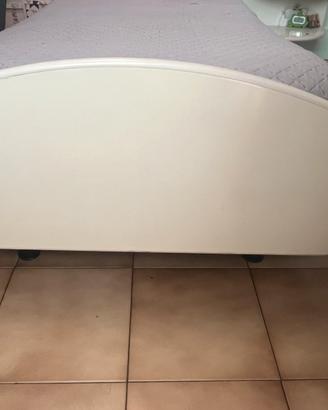 Struttura  letto singolo e comodino nuovi