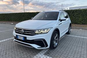 Volkswagen Tiguan 1.5 TSI 150 CV DSG ACT R-Line
