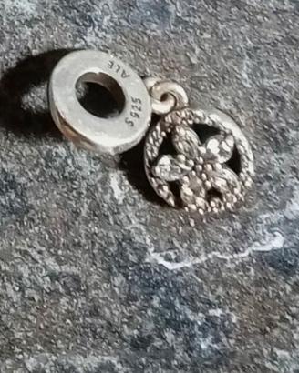 Pandora charm originale