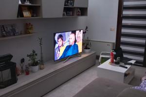 Appartamento tricamere primo piano zona Montecchio