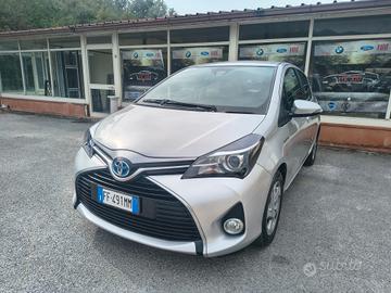 TOYOTA YARIS 1.5 HYBRID 5 PORTE AUTOMATICA