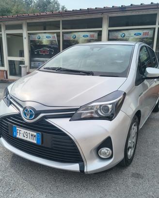 TOYOTA YARIS 1.5 HYBRID 5 PORTE AUTOMATICA