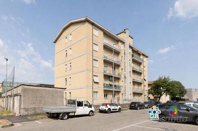 Appartamento di 83 m² con 3 locali e box auto a So