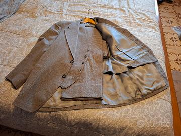 completo uomo grigio a quadretti piccoli