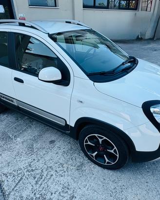 Fiat Panda 1.0 FireFly S&S Hybrid City Cross
