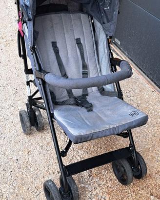 Passeggino leggero d vaiaggio