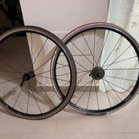 Ruote Shimano 9V + Elite Coperton per rullo