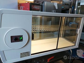 vetrina refrigerata da banco 