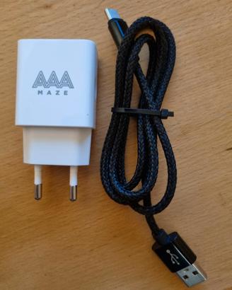 caricabatterie cellulare MAZE