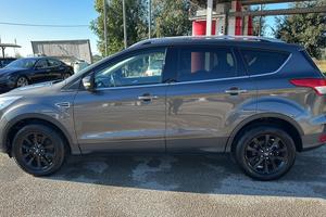 FORD Kuga 2.0 TDCI 120 CV S&S 2WD Titanium