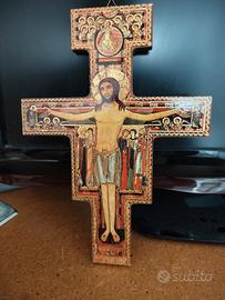 crocifissi artistici