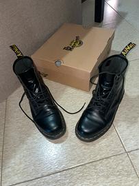 Scarpe dr martens a stivaletto - uomo n. 43