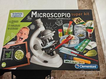 microscopio Clementoni 