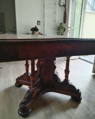 Tavolo in legno primi 900 in massello 124x112 cm