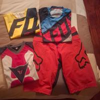 Abbigliamento MTB FOX Dainese