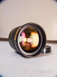 Samyang 85mm F1.4 attacco EF Canon
