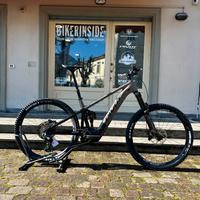 Pivot Shuttle AM Ride 90 mis L PRONTA CONSEGNA