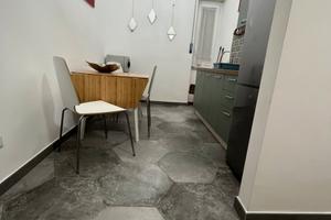 Casa Vacanza a Salerno -- Zona Torrione