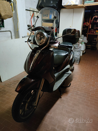 Piaggio Beverly 500