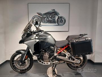Ducati Multistrada V4 S TRAVEL RADAR