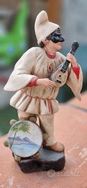 Statuetta di pulcinella terracotta