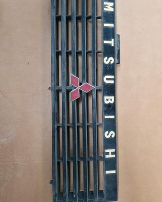 mascherina frontale mitsubishi pajero 