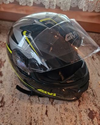 Casco GIVI
