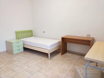 Camera singola MODENA - via Giardini