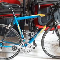 Bici da Corsa ELEVEN Alluminio e Carbonio 