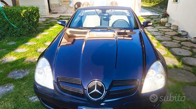 Mercedes SLK  200