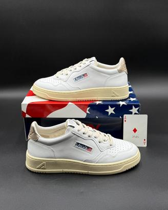 Autry sneakers medalist low in pelle bianca e oro