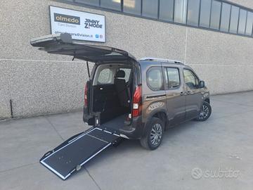 Peugeot Rifter TRASPORTO DISABILI Ribassato