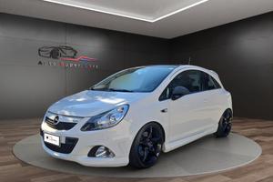 Opel Corsa 1.6 T 192CV 3 porte OPC