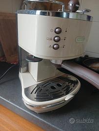 macchina caffè de longhi 