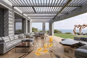 Villa di 1800 m² con più di 5 locali a Arzachena