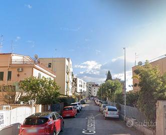 Ponte mammolo bilocale con balcone