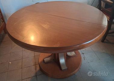 Tavolo rotondo allungabile in legno
