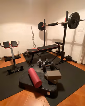 ATTREZZI PALESTRA