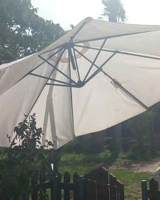 ombrellone giardino con pedana