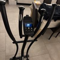 Ellittica DOMYOS ESSENTIAL 6 programmi