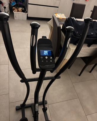 Ellittica DOMYOS ESSENTIAL 6 programmi