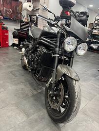 Triumph Speed triple 1050