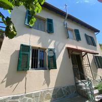 CASA INDIPENDENTE A MONTOGGIO