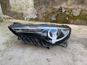 faro alfa romeo stelvio