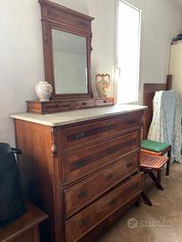 credenza con specchiera