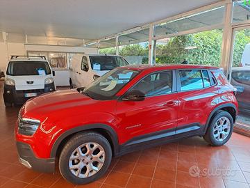 Jeep Avenger 1.2 Turbo 100 CV Altitude pari al nuo