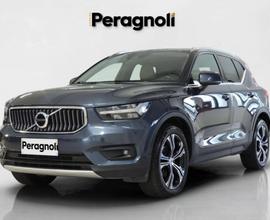 VOLVO XC40 T3 INSCRIPTION AUTOMATICA