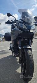 BMW F900 XR 2022 