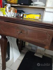 Tavolo fratino inizio '900